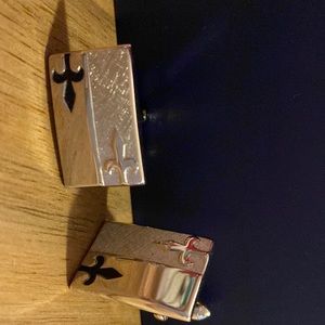 Men’s Silver Toned Cuff Links